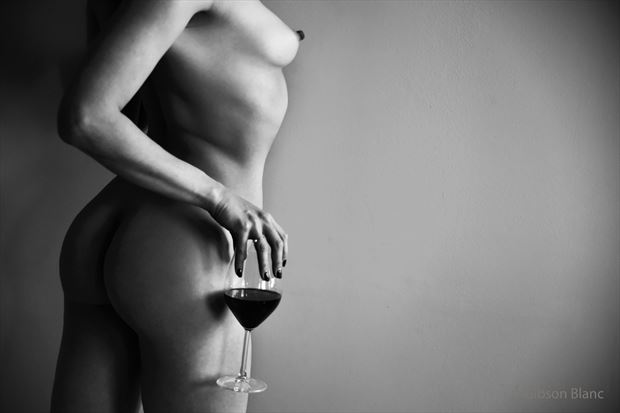 red wine artistic nude photo by photographer gibson