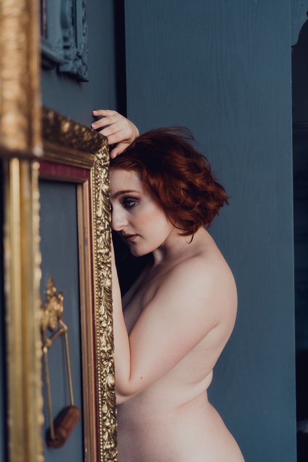 reflecting implied nude photo by model ophelia elysian