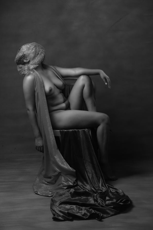 relaxed artistic nude photo by photographer inder gopal
