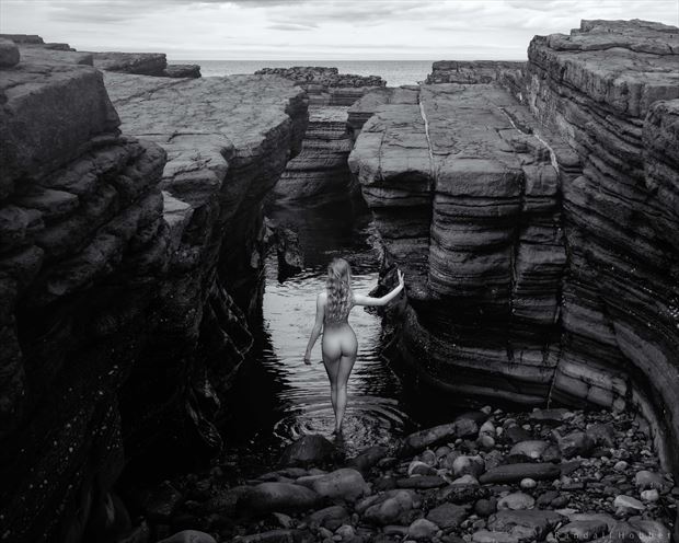 return to the sea artistic nude photo by photographer randall hobbet