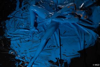 rhapsody in blue artistic nude photo by photographer manuel gonzalez