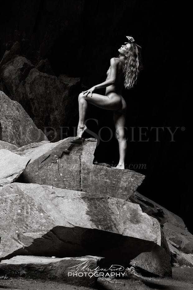 rise up artistic nude photo by photographer greg kirkpatrick