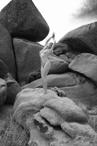 rock godess artistic nude photo by photographer shootist
