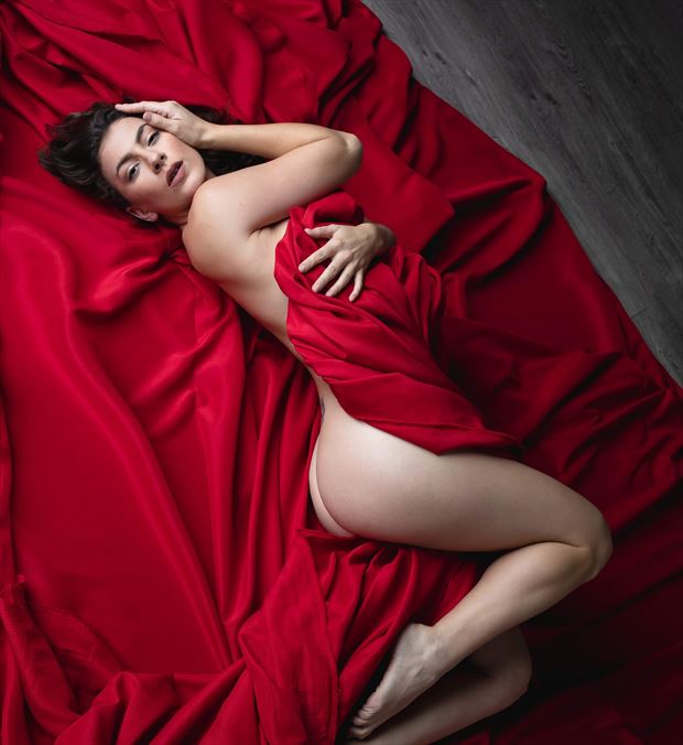 rolling red erotic photo by photographer justrob