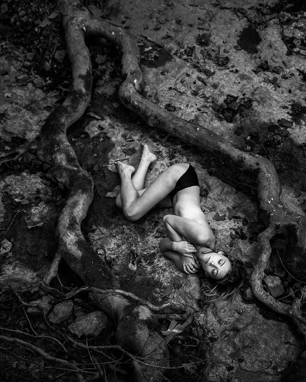 rooted ii artistic nude photo by photographer blueshadowstn