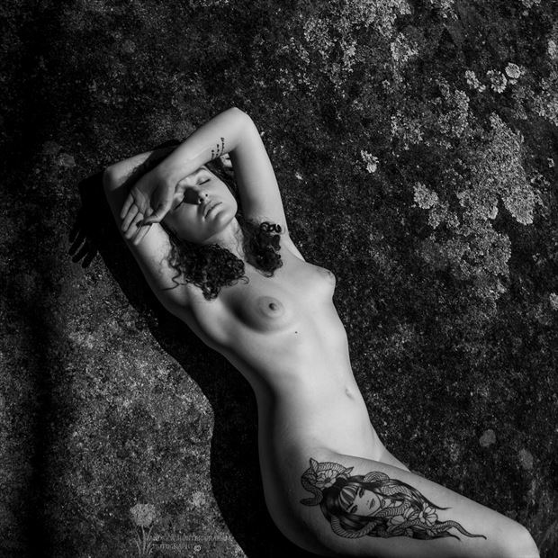 rose back to nature artistic nude photo by photographer environude