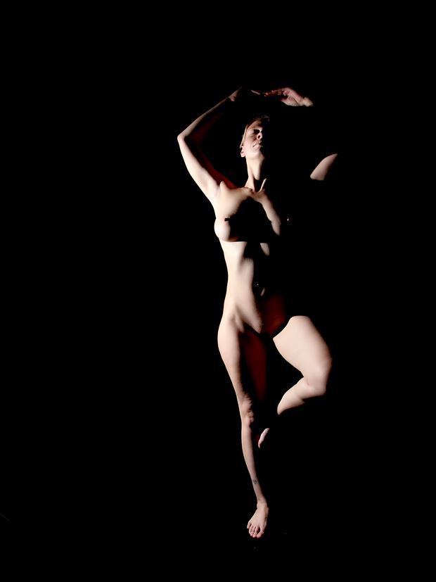 rosie artistic nude photo by photographer pblieden