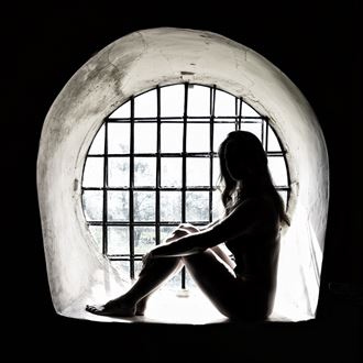 round window artistic nude photo by photographer modelonaway