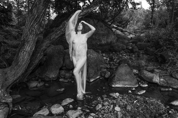 roxanne by the river artistic nude photo by photographer geo photos