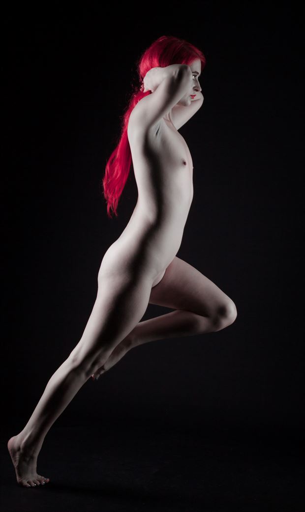 run Artistic Nude Photo by Photographer Allan Taylor