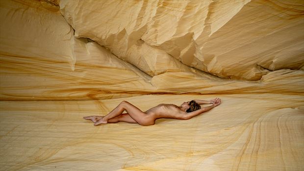 sandstone textures artistic nude artwork by photographer red amber studios