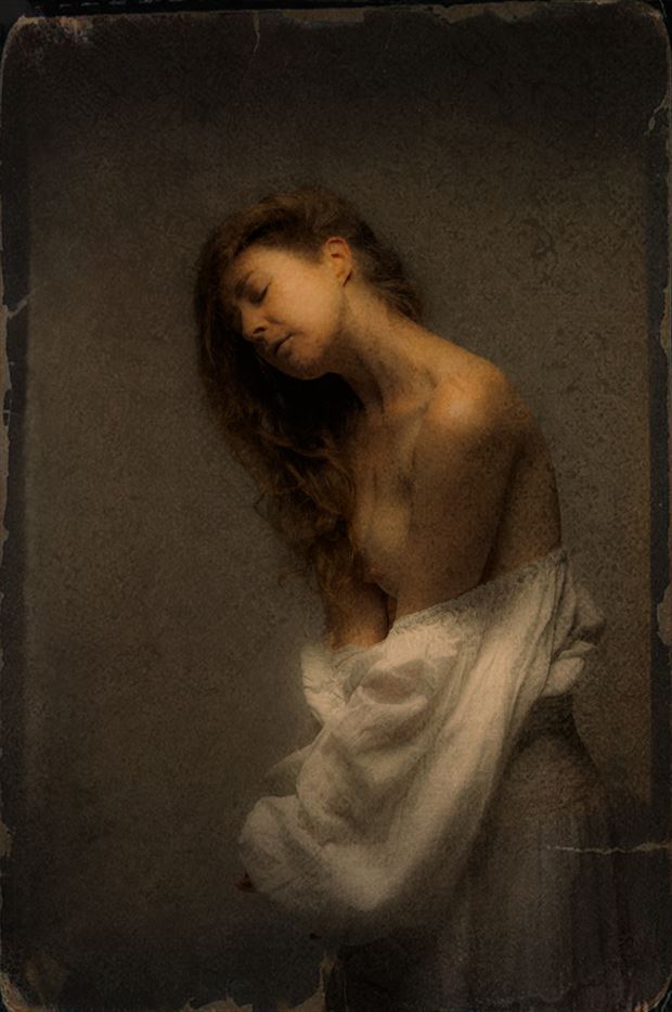 sarah artistic nude photo by photographer daianto