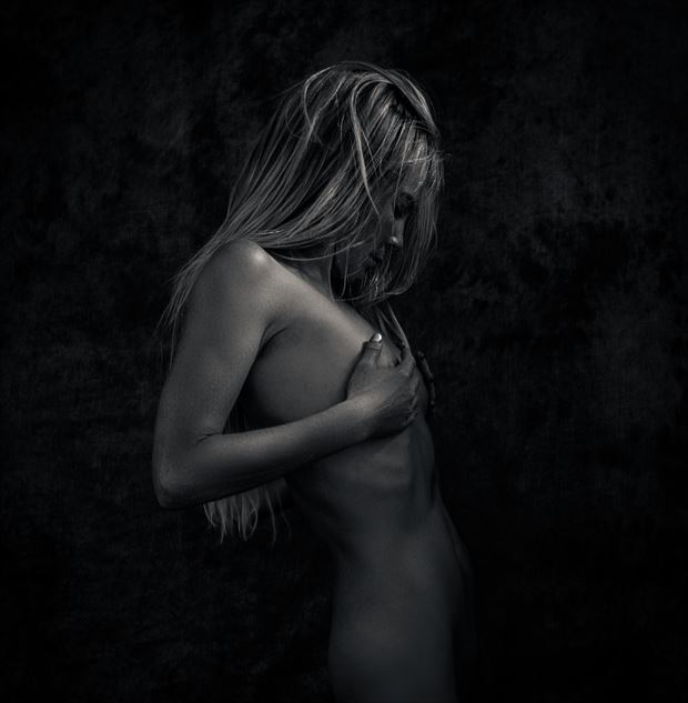 sarah artistic nude photo by photographer thatzkatz