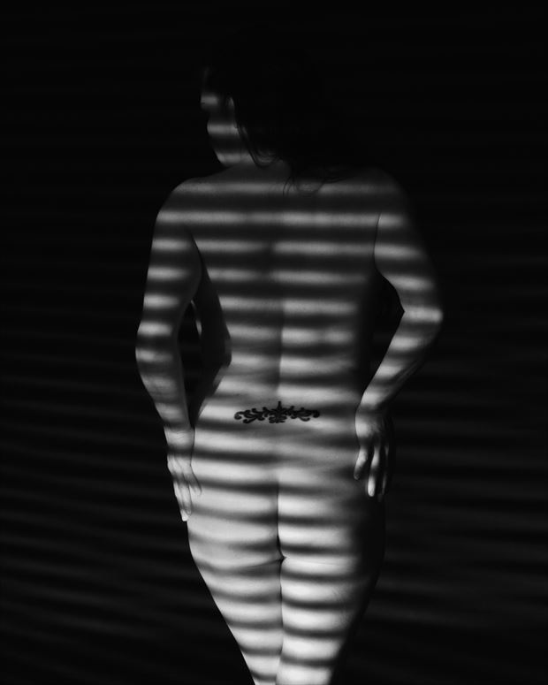 sarah_4321 artistic nude photo by photographer greyroamer photo