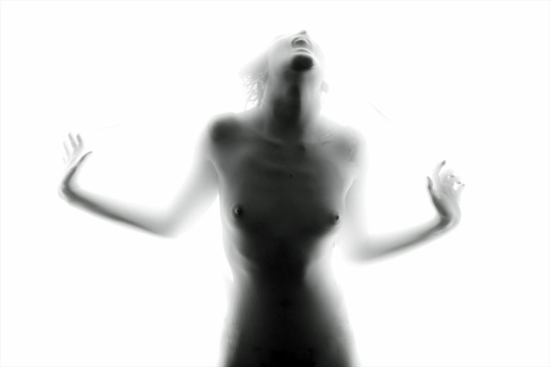 scream artistic nude photo by photographer werner lobert