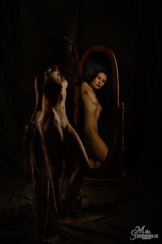 self assessment artistic nude photo by photographer mgiovinazzo