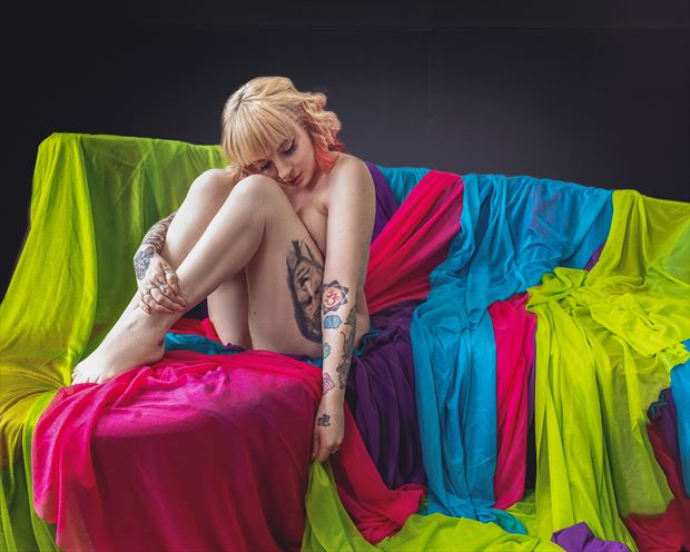sensual alternative model photo by photographer sherri hulse
