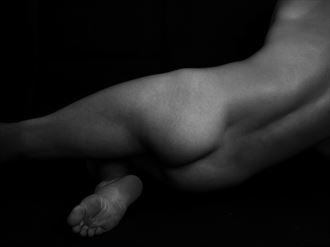 sensual artistic nude photo by photographer martgrainy
