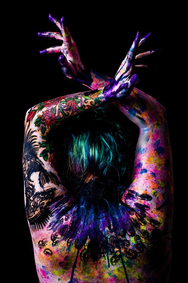 sensual body painting photo by photographer wayward persepective