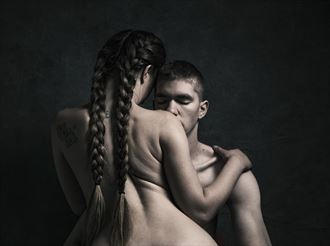 sensual couples photo by photographer alexiacerwinskpierce