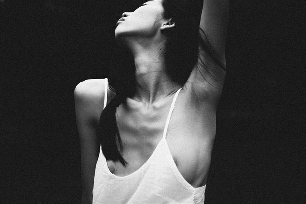 sensual implied nude photo by photographer aaron joel santos