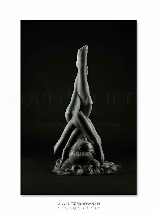 sensual silhouette photo by model carmen model