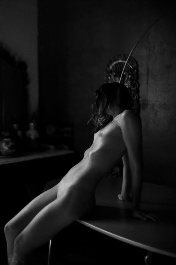sensual silhouette photo by model ephebe glo