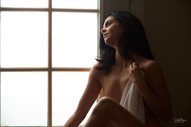 sensual studio lighting photo by model helen troy