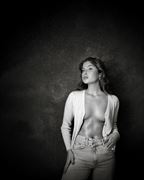 sensual studio lighting photo by photographer thomas berlin