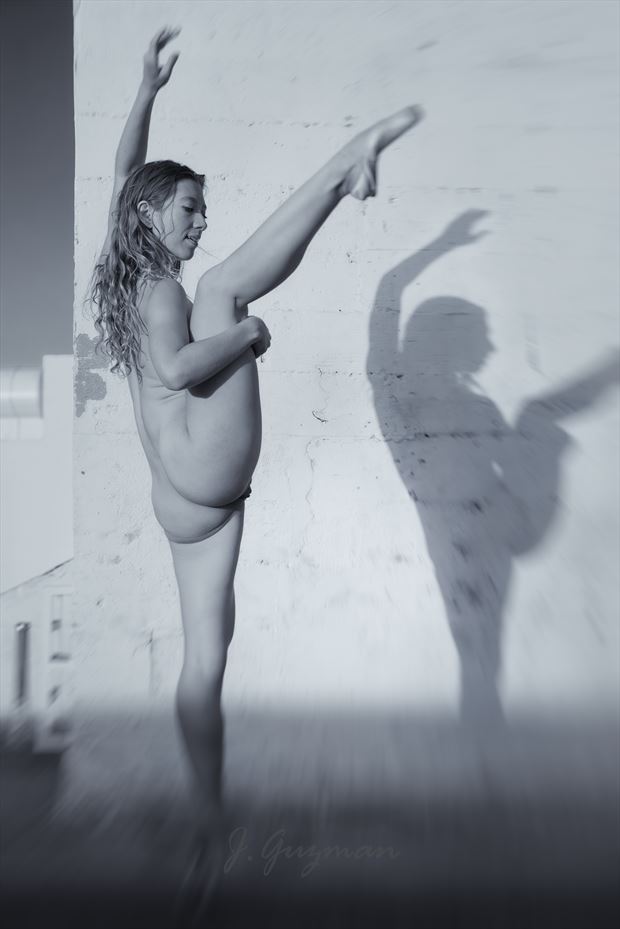 shadow dancing artistic nude photo by photographer j guzman