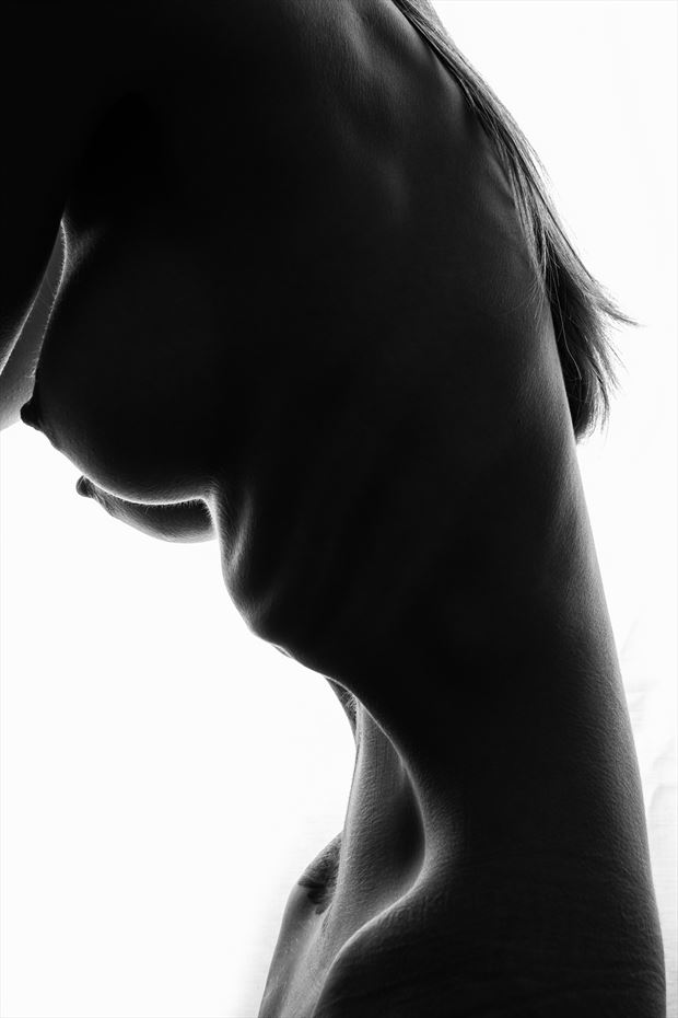 shadow of a dying light erotic photo by photographer luj%C3%A9an burger