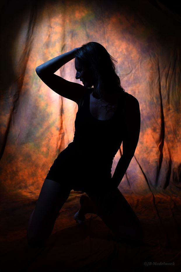 shadowplay silhouette photo by photographer jb modelwork