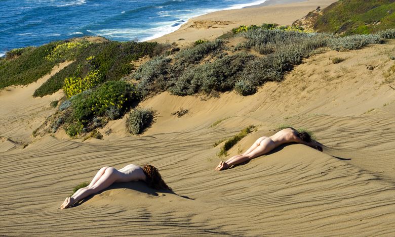shapes in the sand artistic nude photo by photographer eric lowenberg