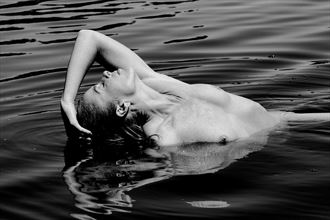 shapes in water artistic nude artwork by model danielle explorer