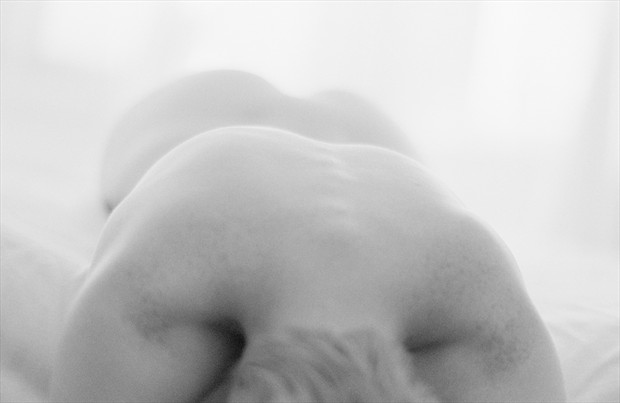shoulders Artistic Nude Photo by Photographer eapfoto