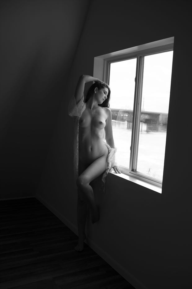 sienna artistic nude photo by photographer linda hollinger