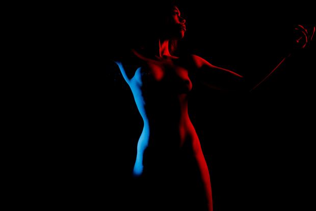silhouette figure study photo by photographer juan rhodes