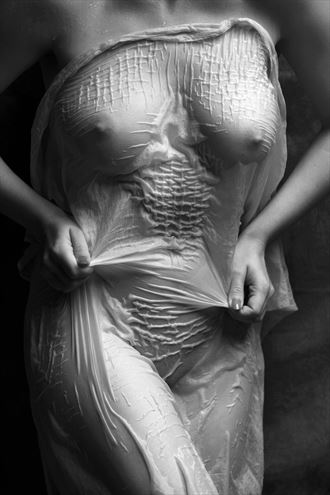 silk wrinkle artistic nude photo by photographer kumar fotographer