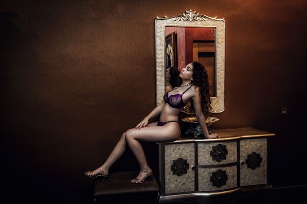 silvia en el desvan lingerie photo by photographer jose lucas