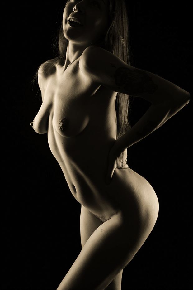 smiling nude artistic nude photo by photographer dorola visual artist