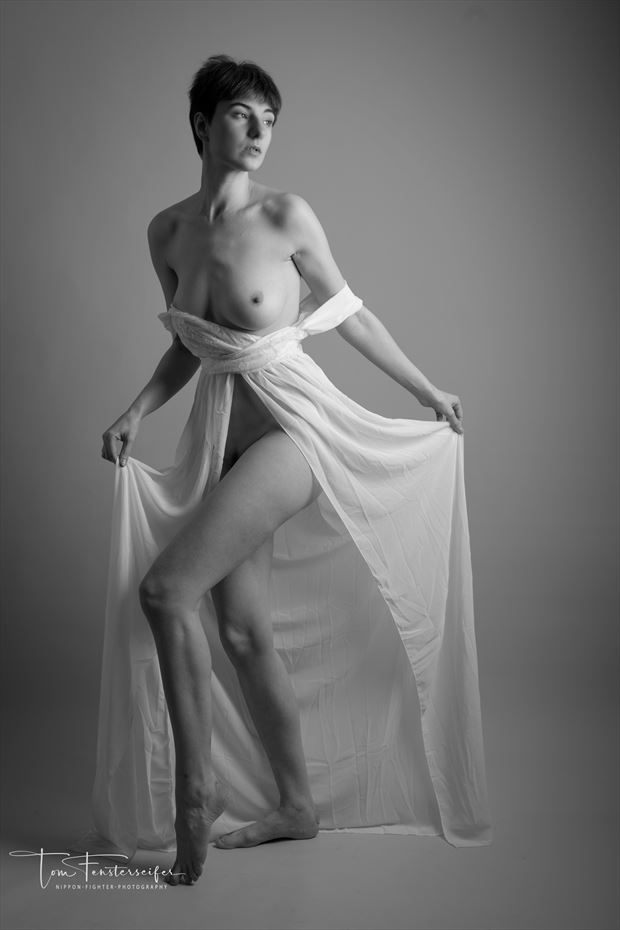 snow white sensual photo by photographer tom f 