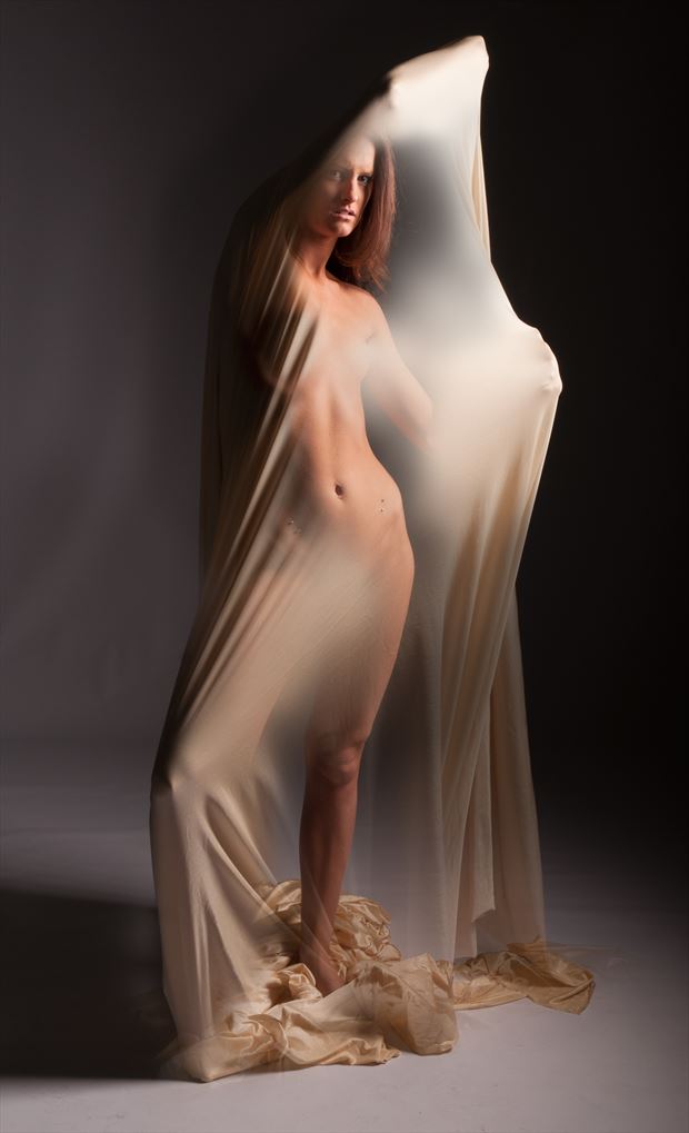 social trap artistic nude photo by photographer castrourdiales
