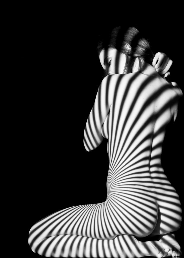 sp 25b artistic nude photo by photographer servophoto