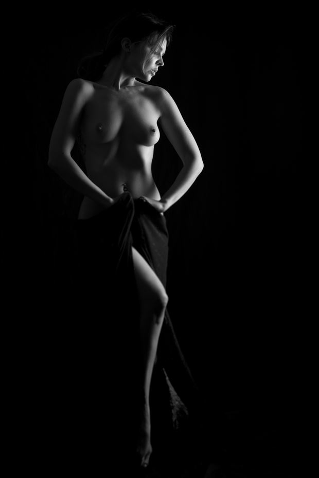 sp 2a9 artistic nude photo by photographer servophoto