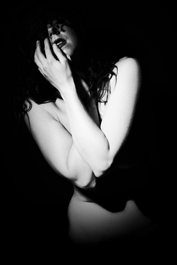 sp 303 artistic nude photo by photographer servophoto