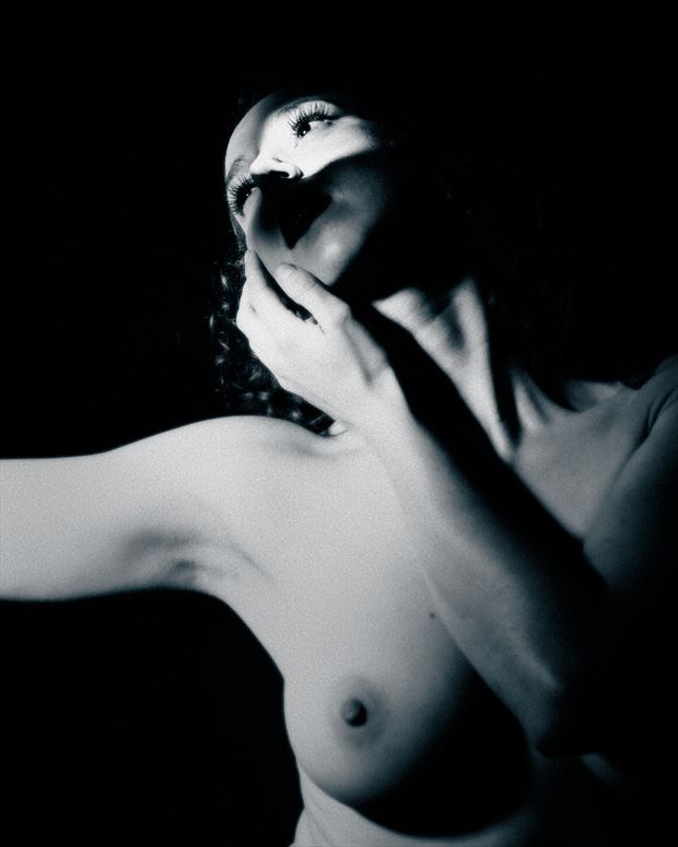sp 34a artistic nude photo by photographer servophoto