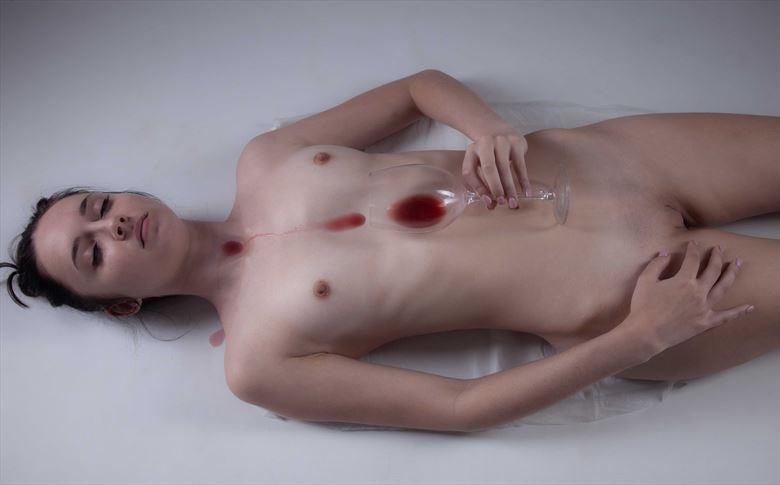 spilled artistic nude photo by photographer allan taylor