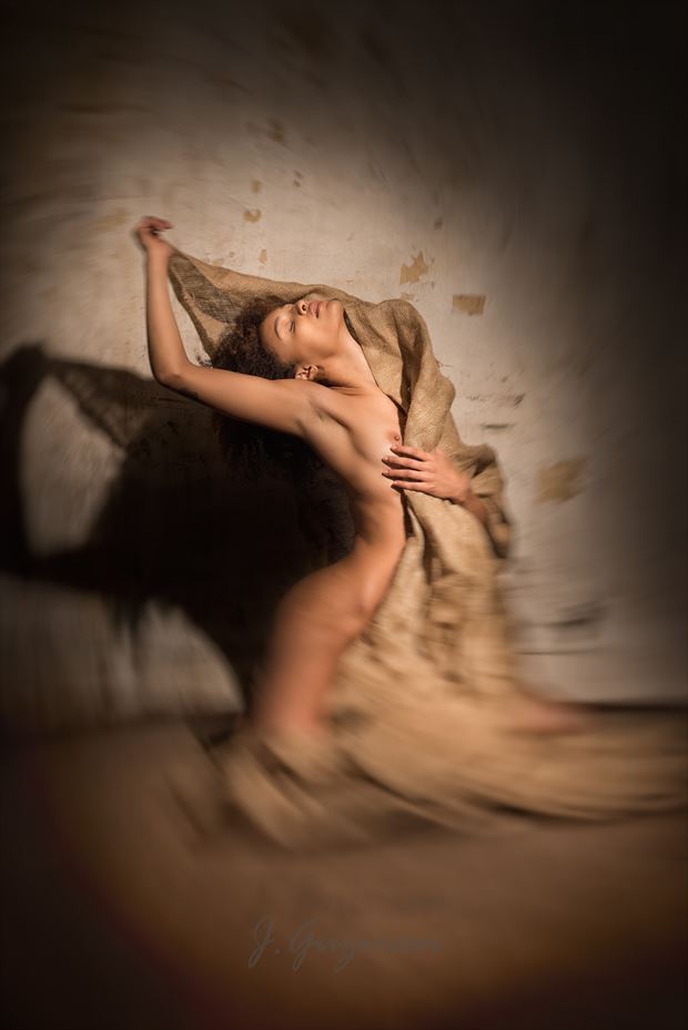 spin me up artistic nude photo by photographer j guzman