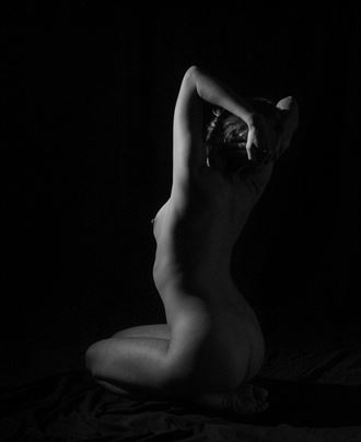 stretch artistic nude photo by photographer demo vision