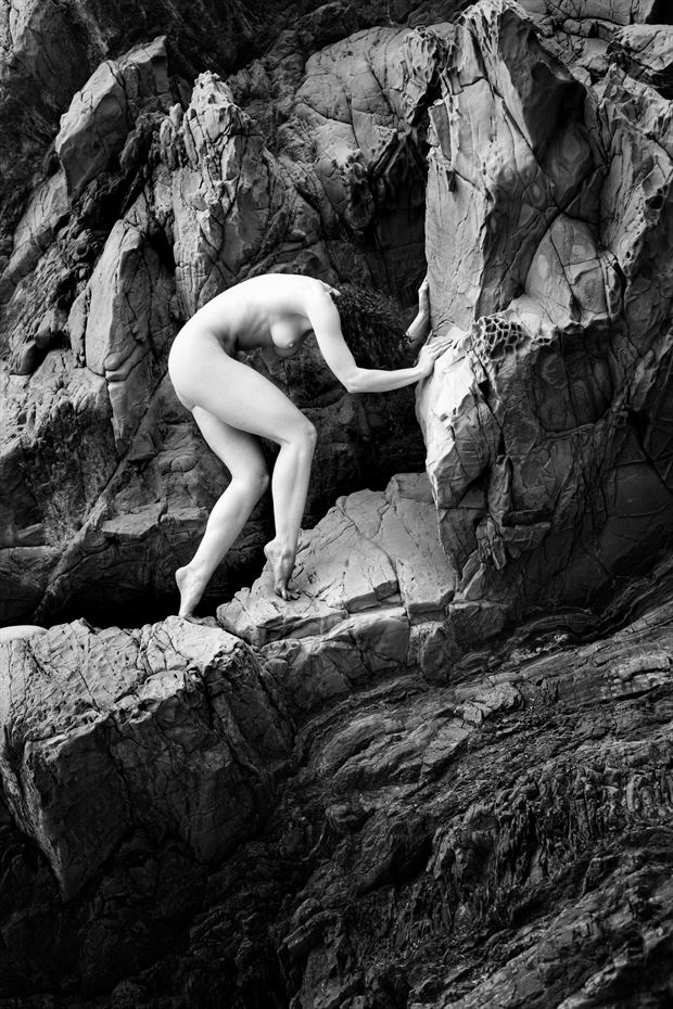 struggle artistic nude photo by photographer blakedietersphoto